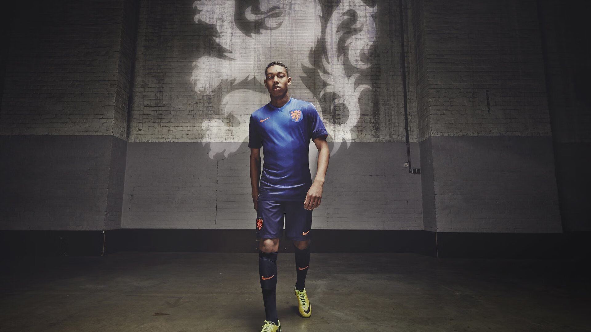 自由式滑雪世锦赛惊现逆天翻转 新星选手挑战极限夺金